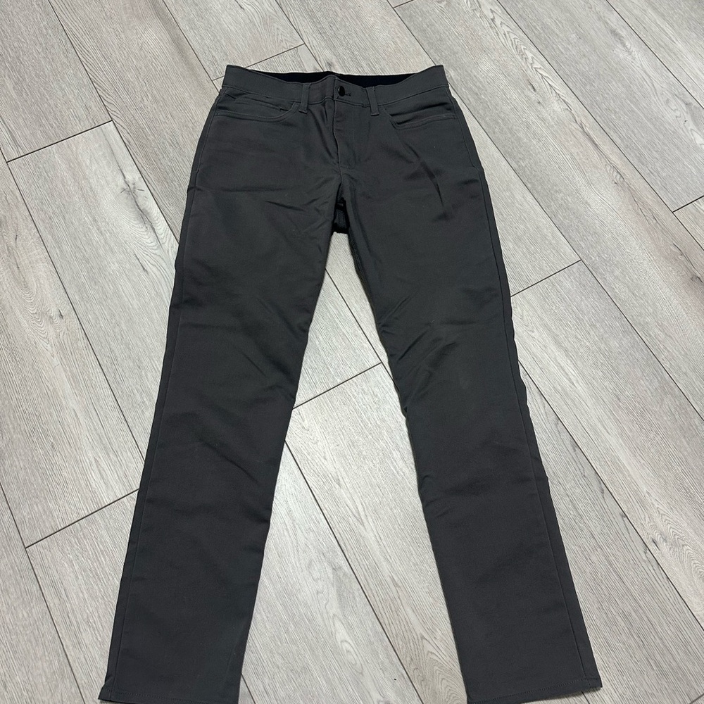 FOUR - Lot of 4 - Men’s business casual pants / chinos - Picture 2 of 9